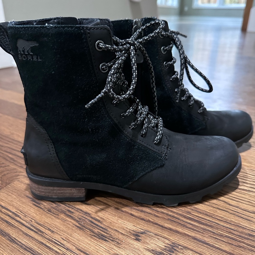 Sorel Emelie waterproof boots